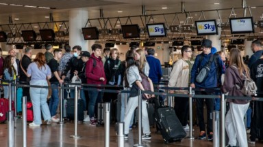Dix mois de prison pour avoir cassé une porte d’embarquement à Brussels Airport