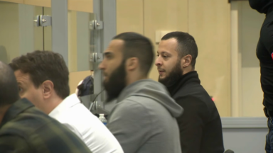 Procès des attentats de Bruxelles : le retour de Salah Abdeslam en France temporairement suspendu