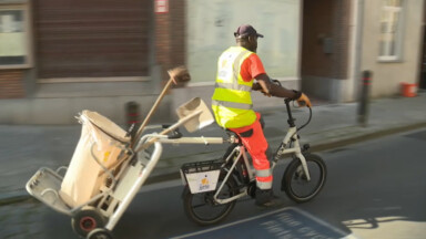 La commune de Jette se dote de vélos cargos pour fluidifier le travail des ramasseurs de rue