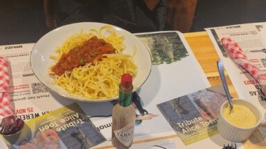 ASBL Infirmiers de rue : le plus grand repas de spaghetti du monde