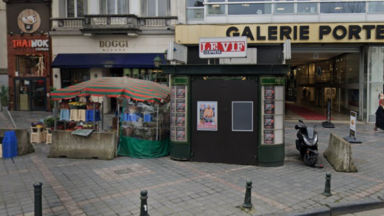 Le tout dernier kiosque à journaux de Bruxelles ferme ses portes