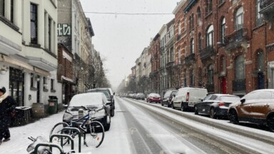 Nouvelle alerte aux conditions glissantes à Bruxelles