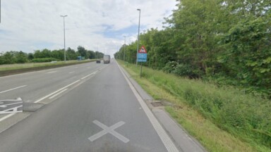 Un Bruxellois de 25 ans décède dans un accident sur l’autoroute A12 à Meise