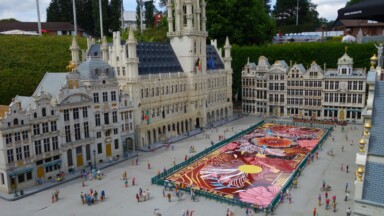 Le traditionnel tapis de fleurs de la Grand-Place débarque… à Mini-Europe