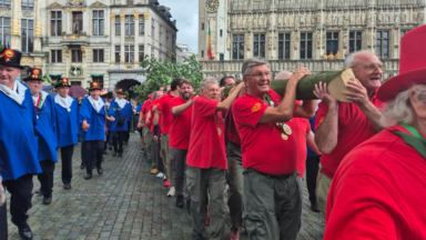 “Le jour le plus important de l’année”: le 716e Meyboom a été planté dans la capitale