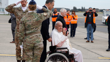 Le pape François a quitté la Belgique après une cérémonie à Melsbroek