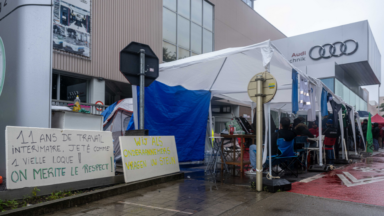 Crise chez Audi Brussels : le dialogue social au point mort, les syndicats portent l’affaire en justice