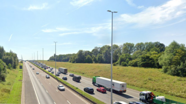 Accident impliquant un poids lourd sur le ring à Strombeek-Bever : la chaussée est dégagée