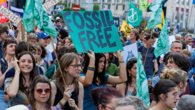 Une manifestation pour la suppression des subventions aux énergies fossiles à Bruxelles