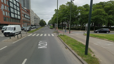 Un conducteur de trottinette électrique gravement blessé après un accident avec un bus de la Stib