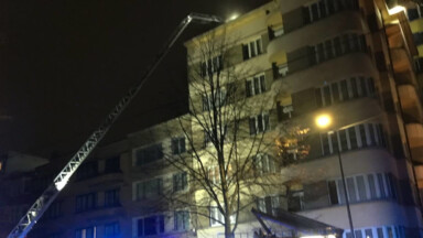 Gros incendie dans un immeuble de six étages à Molenbeek-Saint-Jean