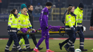 Anderlecht : Francis Amuzu a été transporté à l’hôpital avec des soupçons de “grave commotion”