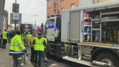 Un enfant coincé sous un tram à Evere : il s’en sort quasiment indemne