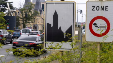 Quatre associations et des Bruxellois attaquent en justice le report de la LEZ dans la capitale