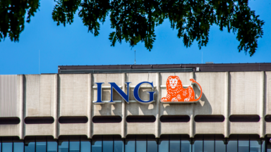 Mobilisation devant ING à Bruxelles pour dénoncer des refus de paiements liés à Cuba