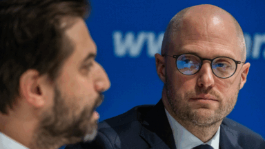 Formation bruxelloise : suivez en direct la conférence de presse de David Leisterh et Georges-Louis Bouchez