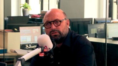 Intelligence artificielle : “ChatGPT fait de la concurrence à Google”