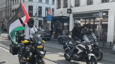 Des centaines de motards défilent à Bruxelles pour la Palestine